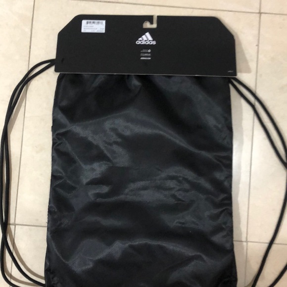 New! Adidas Fat stripes Sack pack. - Picture 4 of 6